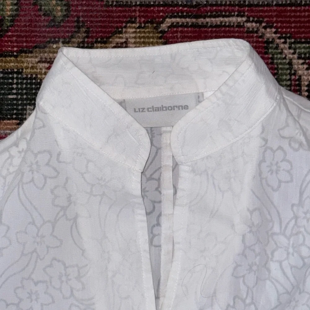 Liz‎ Claiborne S Mandarin Style Semi Sheer Button Front Blouse IMMACULATE